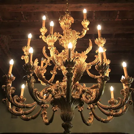 Della Torre In Citta Verona