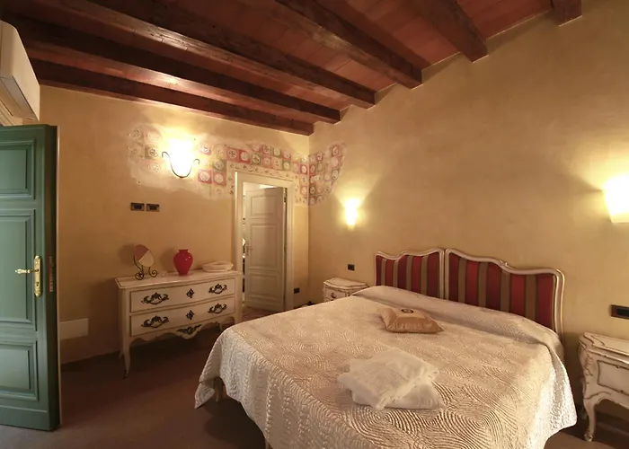 Bed & Breakfast Della Torre In Citta Verona