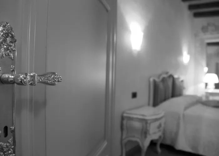 ベッド・アンド・ブレックファスト Della Torre In Citta 4*